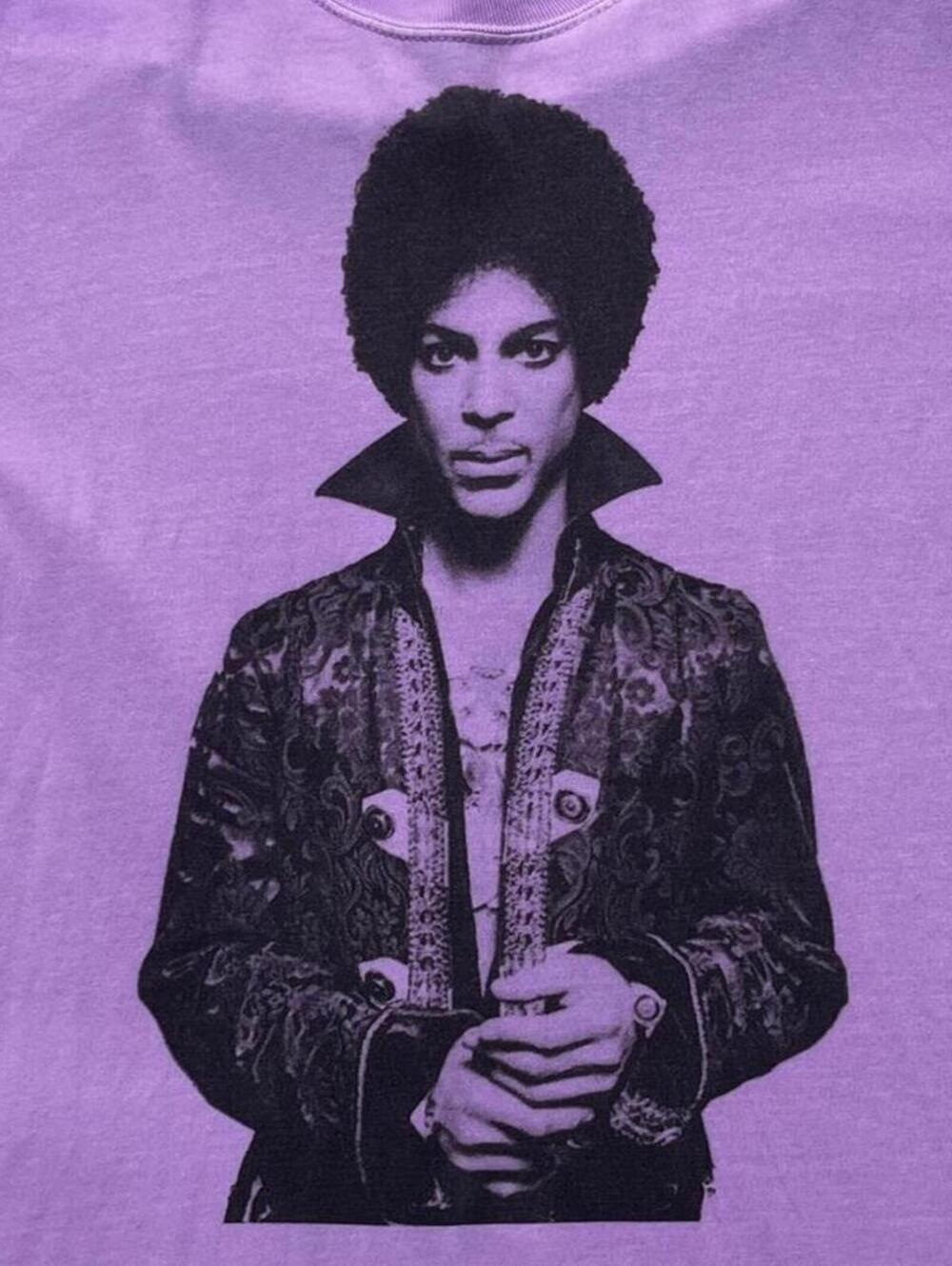 Prince Preowned Large T-shirt